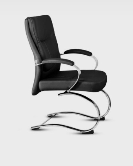 INÍCIO / TIPO / POLTRONAS POLTRONA FIXA DIRETOR FUTURA COM BASE “S” CROMADA E BRAÇO ALUMÍNIO Poltrona fixa diretor Futura com base “S” cromada e braço alumínio - Imagem 3